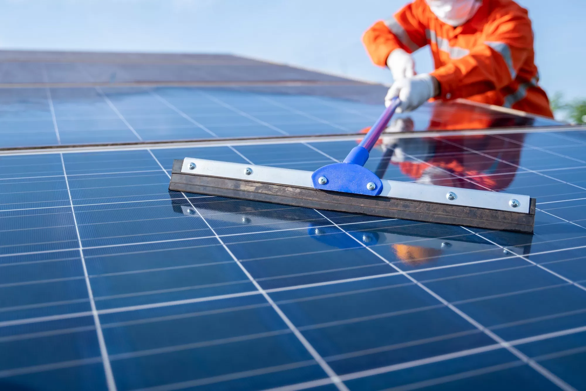 Wartung von Photovoltaikanlagen: So erhöhen Sie die Lebensdauer und Effizienz